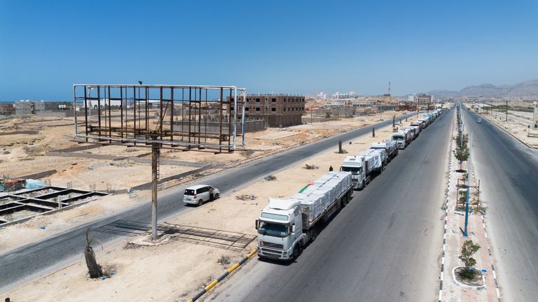 الإمارات تواصل جهودها الإنسانية في اليمن