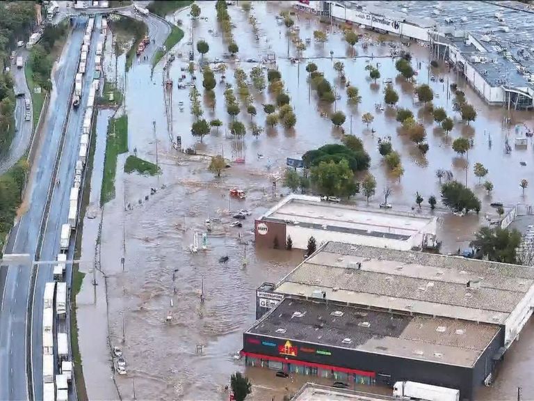 فيضانات فرنسا- أرشيفية