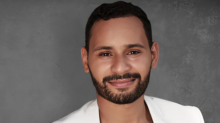 الفنان المغربي محمد الريفي الفنان المغربي محمد الريفي