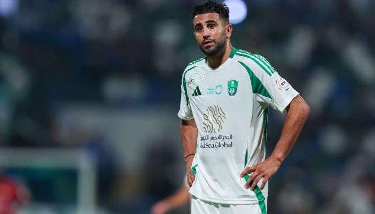 محرز نجم الأهلي السعودي