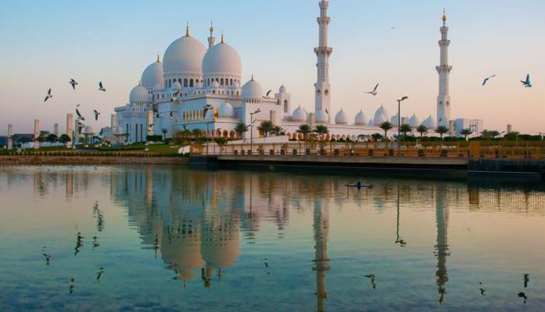 جامع الشيخ زايد الكبير في أبوظبي
