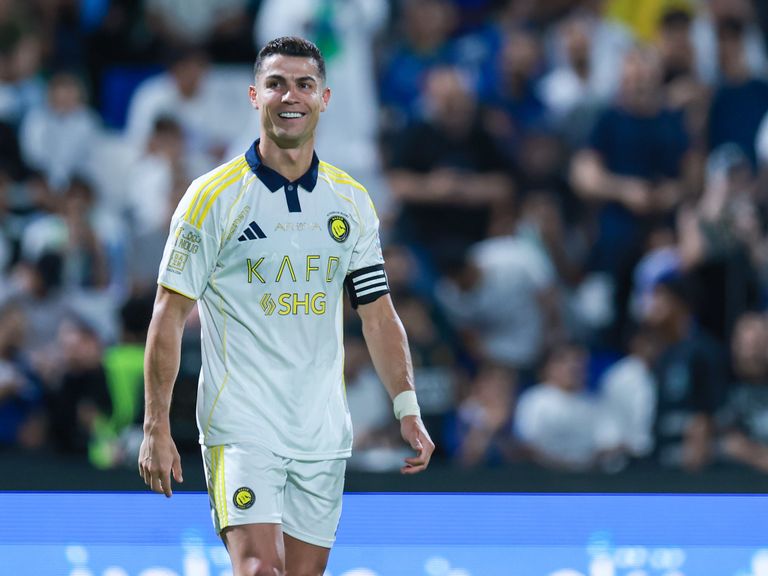 كريستيانو رونالدو أمام الفتح كريستيانو رونالدو أمام الفتح