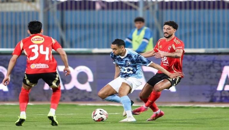 الأهلي وبيراميدز
