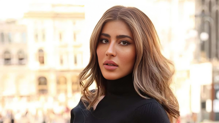 الممثلة اللبنانية ليلى عبدالله الممثلة اللبنانية ليلى عبدالله