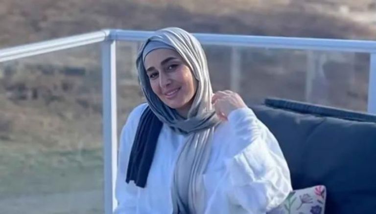 حلا شيحة