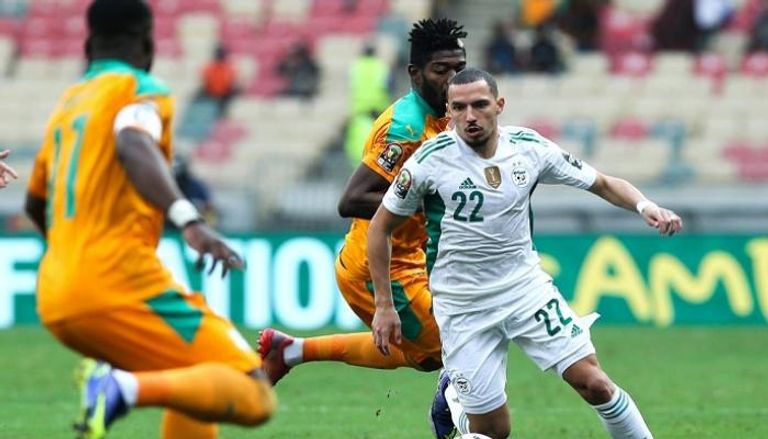 إسماعيل بن ناصر، نجم منتخب الجزائر