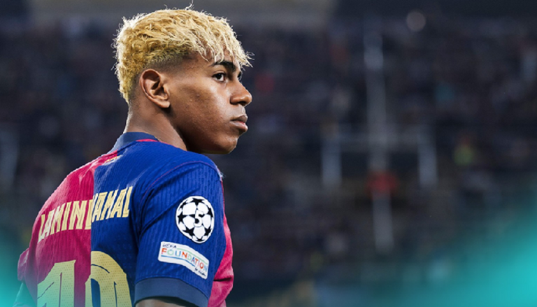 البرازيلي رافينيا لامين يامال وهانز فليك في برشلونة