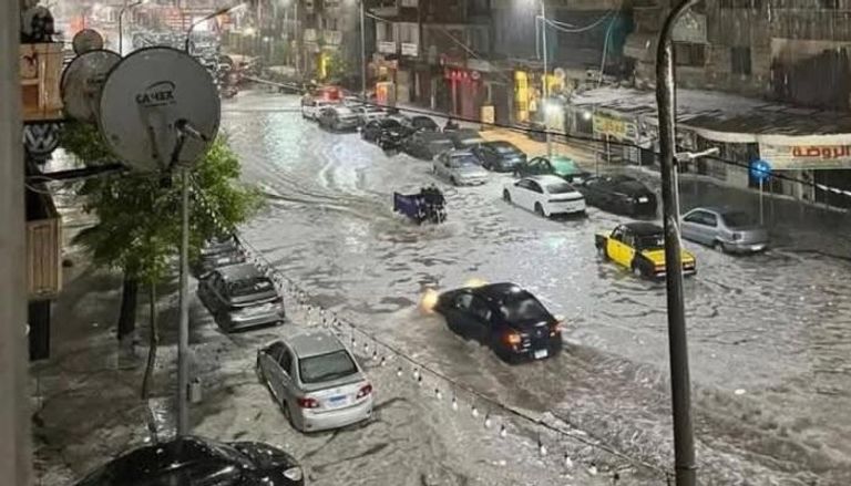 عاصفة الإسكندرية أغرقت الشوارع