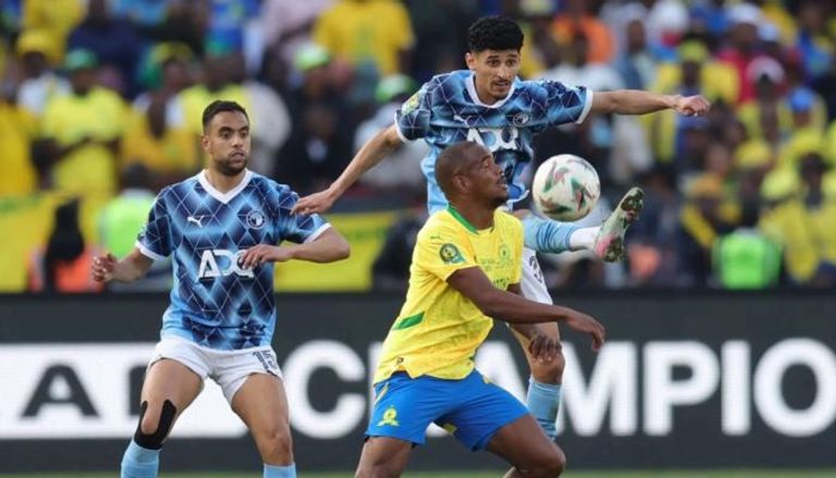 موعد مباراة بيراميدز وصن داونز اليوم 