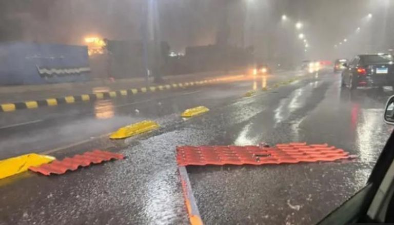 عاصفة رعدية مفاجئة ضربت الإسكندرية يوم الجمعة