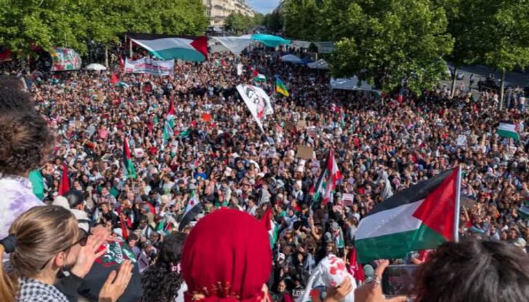 مظاهرة في باريس للتضامن مع فلسطين