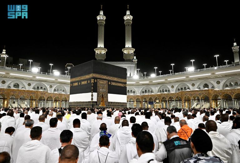 حجاج على جبل عرفات - أرشيفية