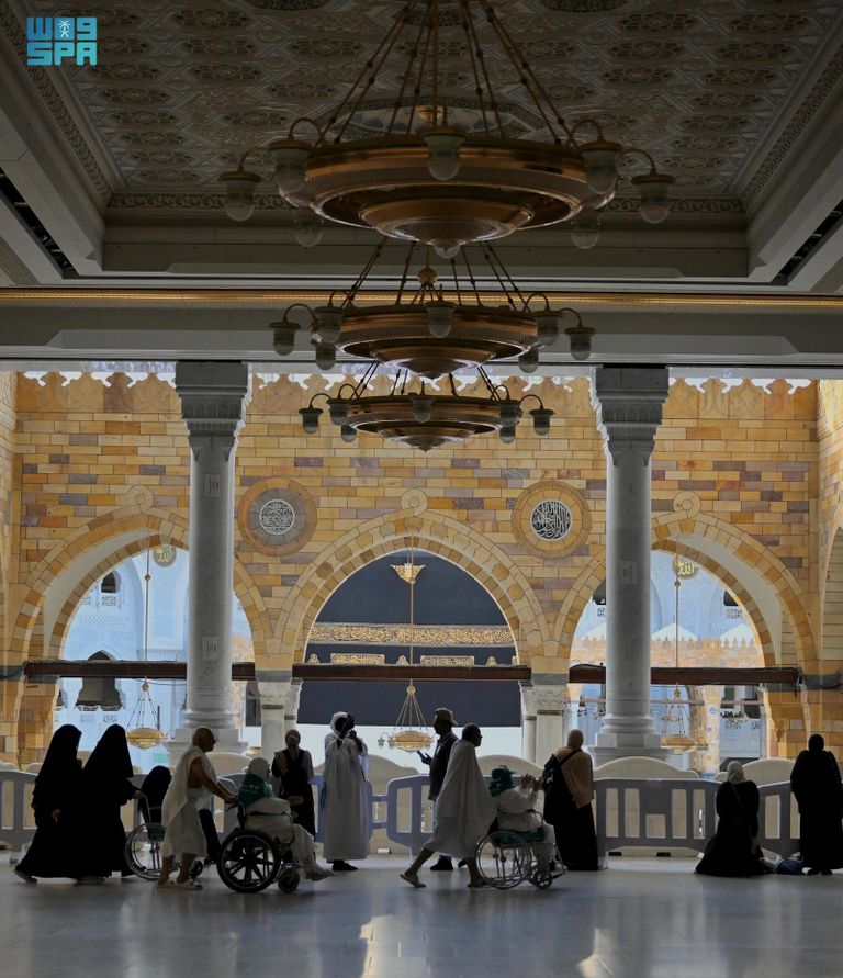 حجاج على جبل عرفات - أرشيفية