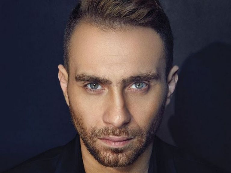 الفنان حسام حبيب الفنان حسام حبيب