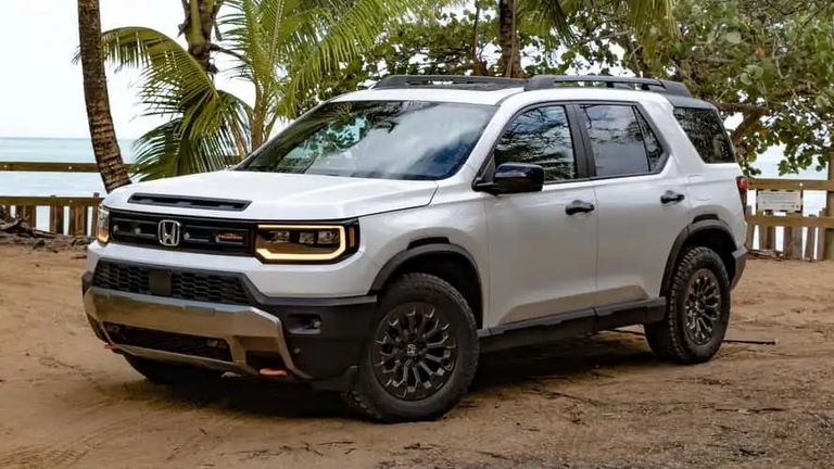 سيارة Cadillac Escalade IQ