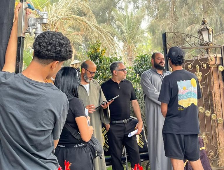 كواليس فيلم السادة الأفاضل لأشرف عبد الباقي كواليس فيلم السادة الأفاضل لأشرف عبد الباقي