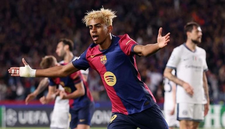 لامين يامال نجم برشلونة الواعد