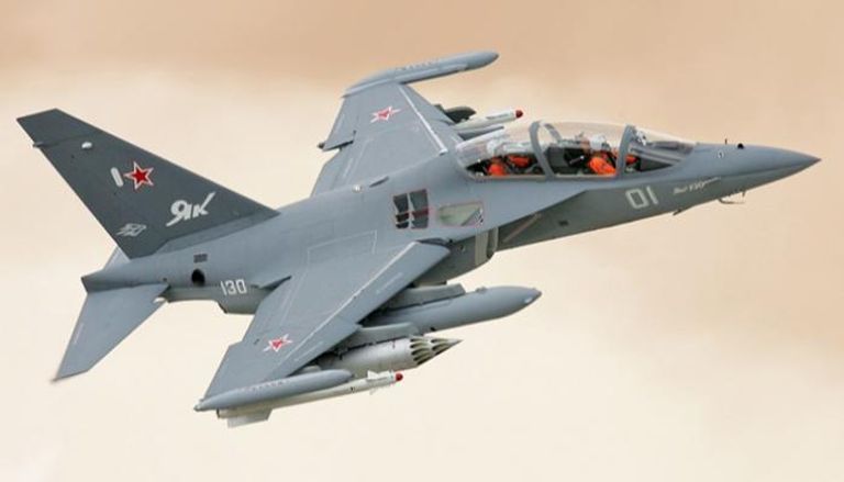 الطائرة ياك 130
