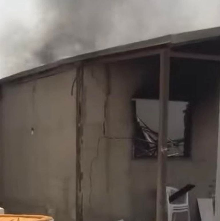 تصاعد الأدخنة جراء اشتباكات مصراتة