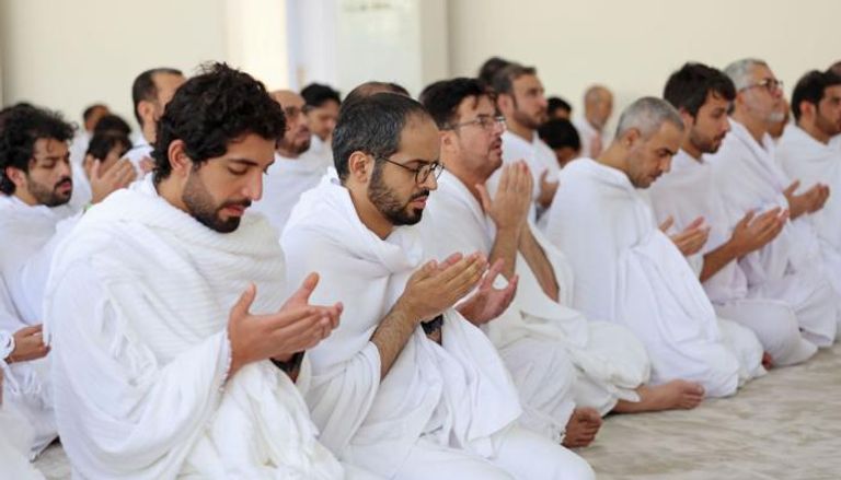 حجاج الإمارات على صعيد عرفات 