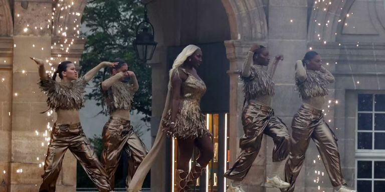 تفاصيل قضية آية ناكامورا تفاصيل قضية آية ناكامورا