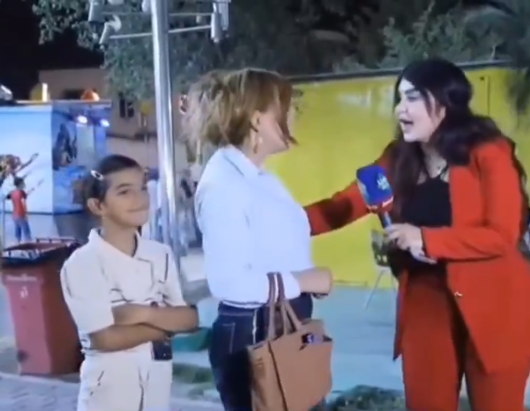 أم رندة وطفلتها