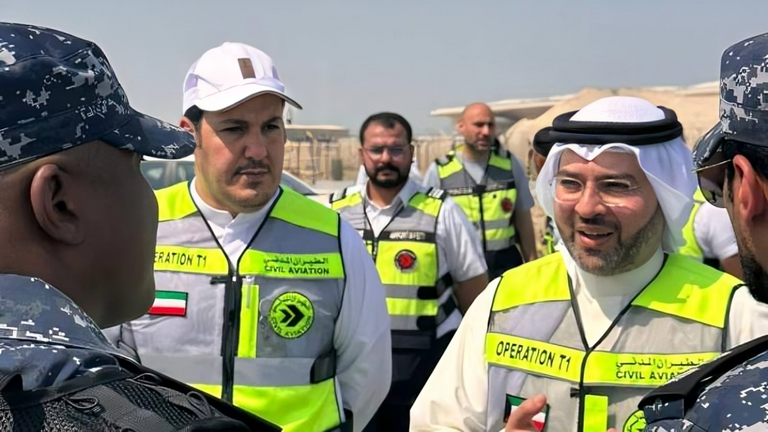 المتحدث الرسمي باسم الإدارة العامة للطيران المدني، عبد الله الراجحي هبوط طائرة بمطار الكويت