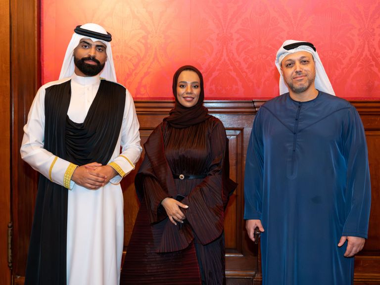 مهرجان أبوظبي يقدم عرضا عالميا في قصر كنسينغتون بلندن مهرجان أبوظبي يقدم عرضا عالميا في قصر كنسينغتون بلندن