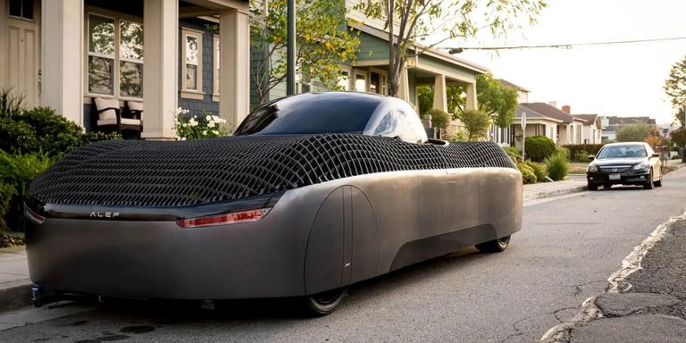 أول سيارة طائرة كهربائية موديل A