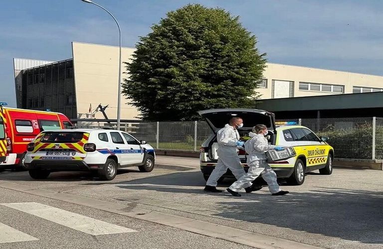 المؤسسة التي شهدت عملية الطعن