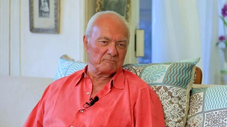 الفنان يوسف فوزي 