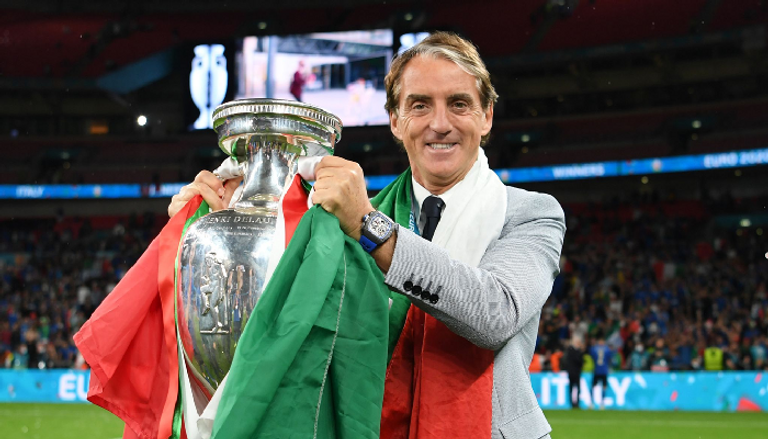 روبيرتو مانشيني روبرتو مانشيني مدرب منتخب إيطاليا الأسبق