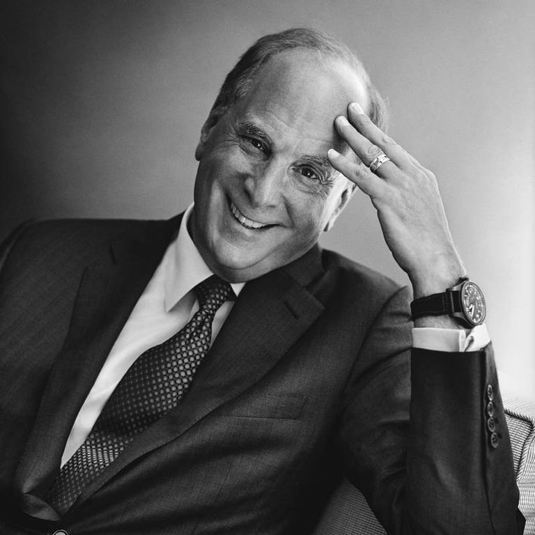 لاري فينك المدير التنفيذي رئيس مجلس إدارة شركة 