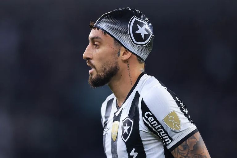 أليكس تيليس