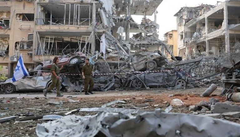 جنديان إسرائيليين في مناطق تعرضت لقصف إيراني
