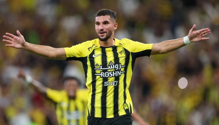 عوار نجم الاتحاد