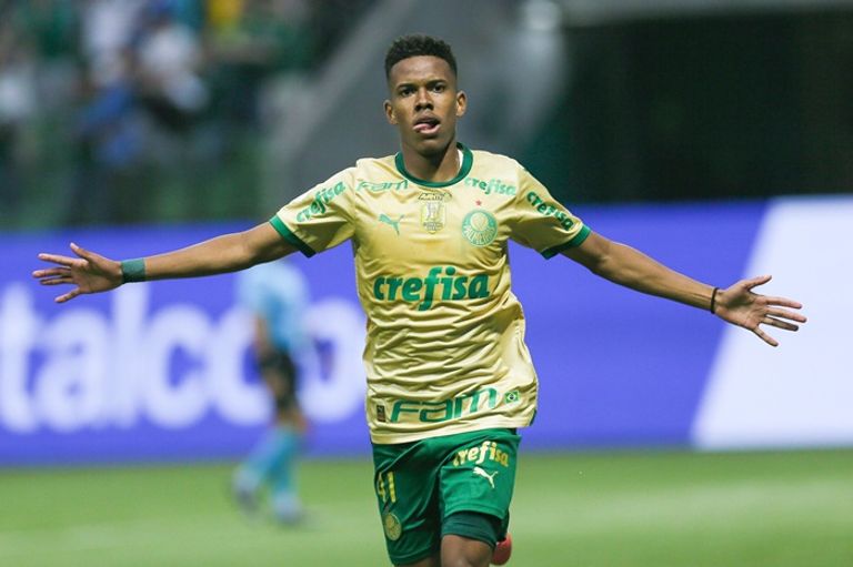 ويليان إستيفاو الأهلي المصري