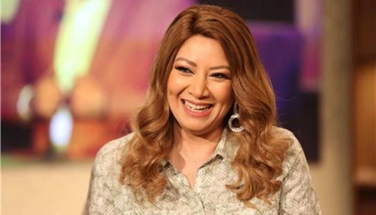 انتصار تشارك في جولات تيك توك