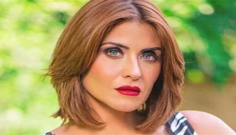 هيدي كرم تكشف كواليس أحدث أفلامها هيدي كرم تكشف كواليس أحدث أفلامها