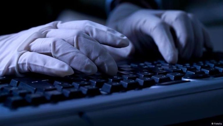جرائم الإنترنت- أرشيفية