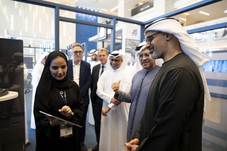 جانب من الزيارة - وام