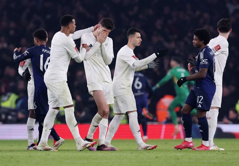 ليفربول وبورنموث