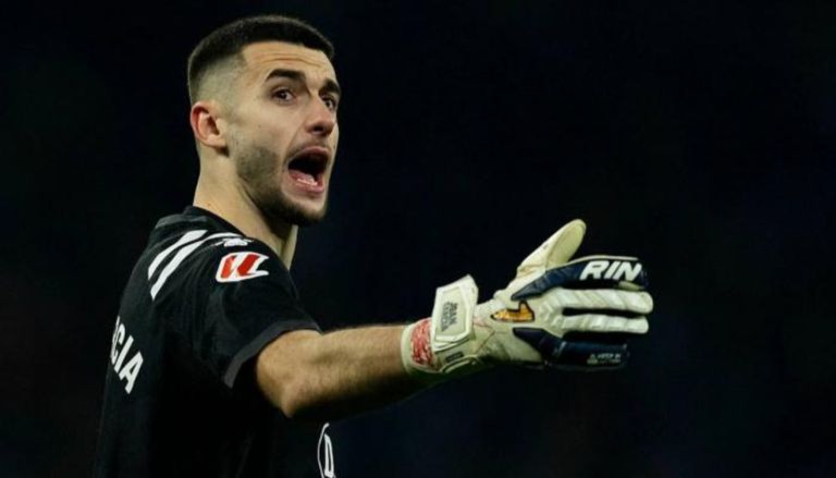 خوان غارسيا حارس برشلونة الجديد