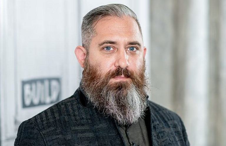 الصحفي الاستقصائي جيريمي كوربيل