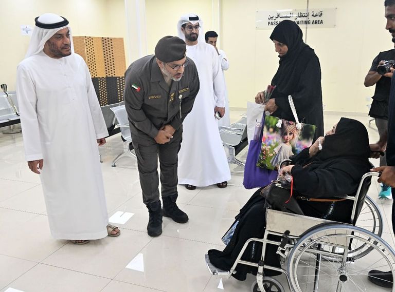 عمليات إجلاء المواطنين الإماراتيين من إيران
