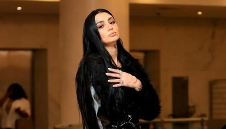المغنية البرازيلية آنا باربرا بوربلدريني