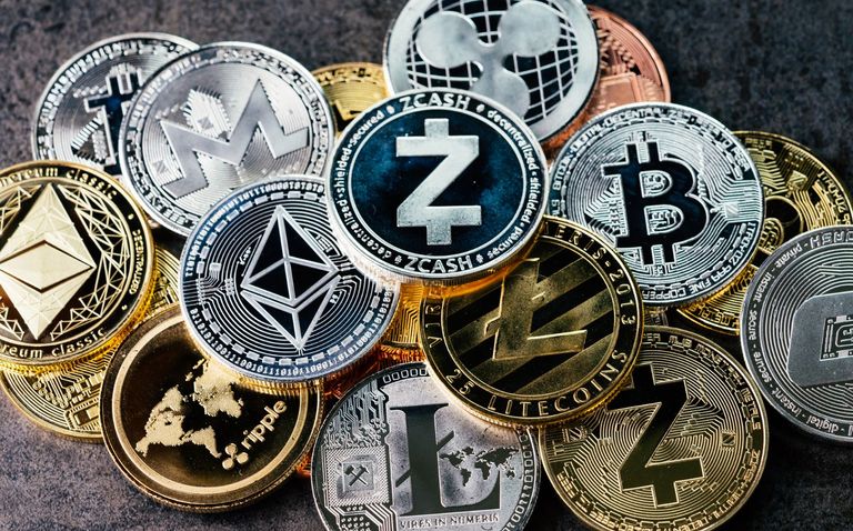 العملات الرقمية البديلة