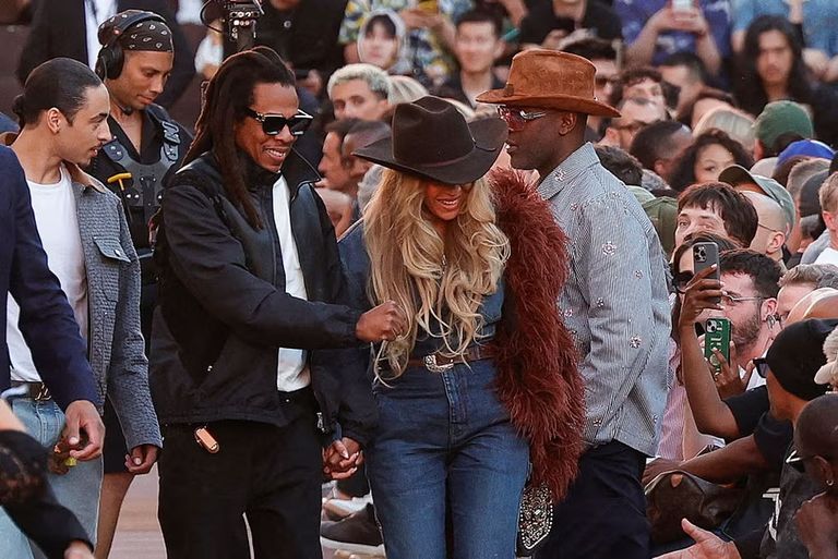 لويس فويتون تجمع بيونسيه وجاي-زي