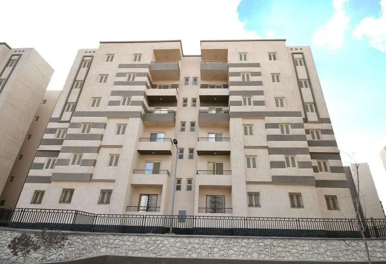 شقق الإسكان الاجتماعي