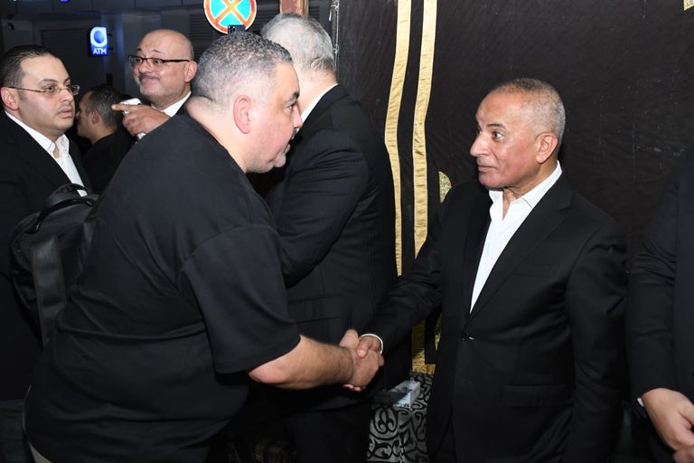 عزاء والد تامر عبد المنعم في مسجد عمر مكرم